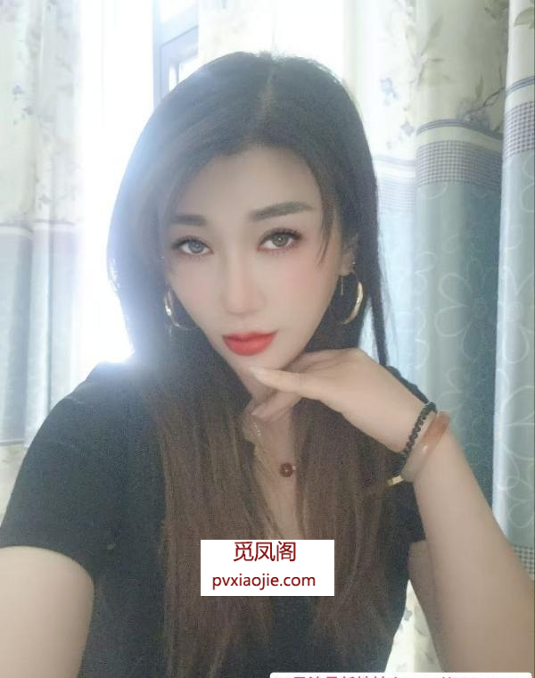 颜值人妻花妹