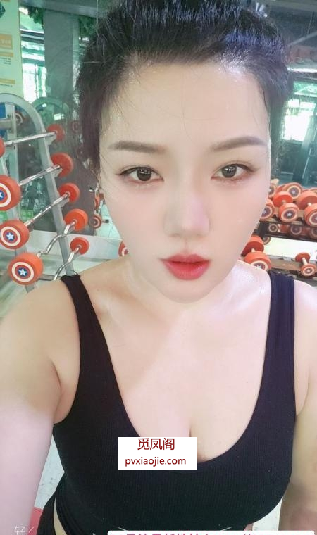 官渡丰满少妇灵儿