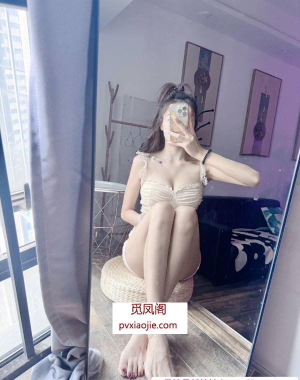 天府服务系甜甜