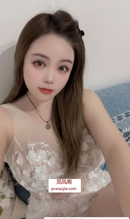 服务到位大胸妹子